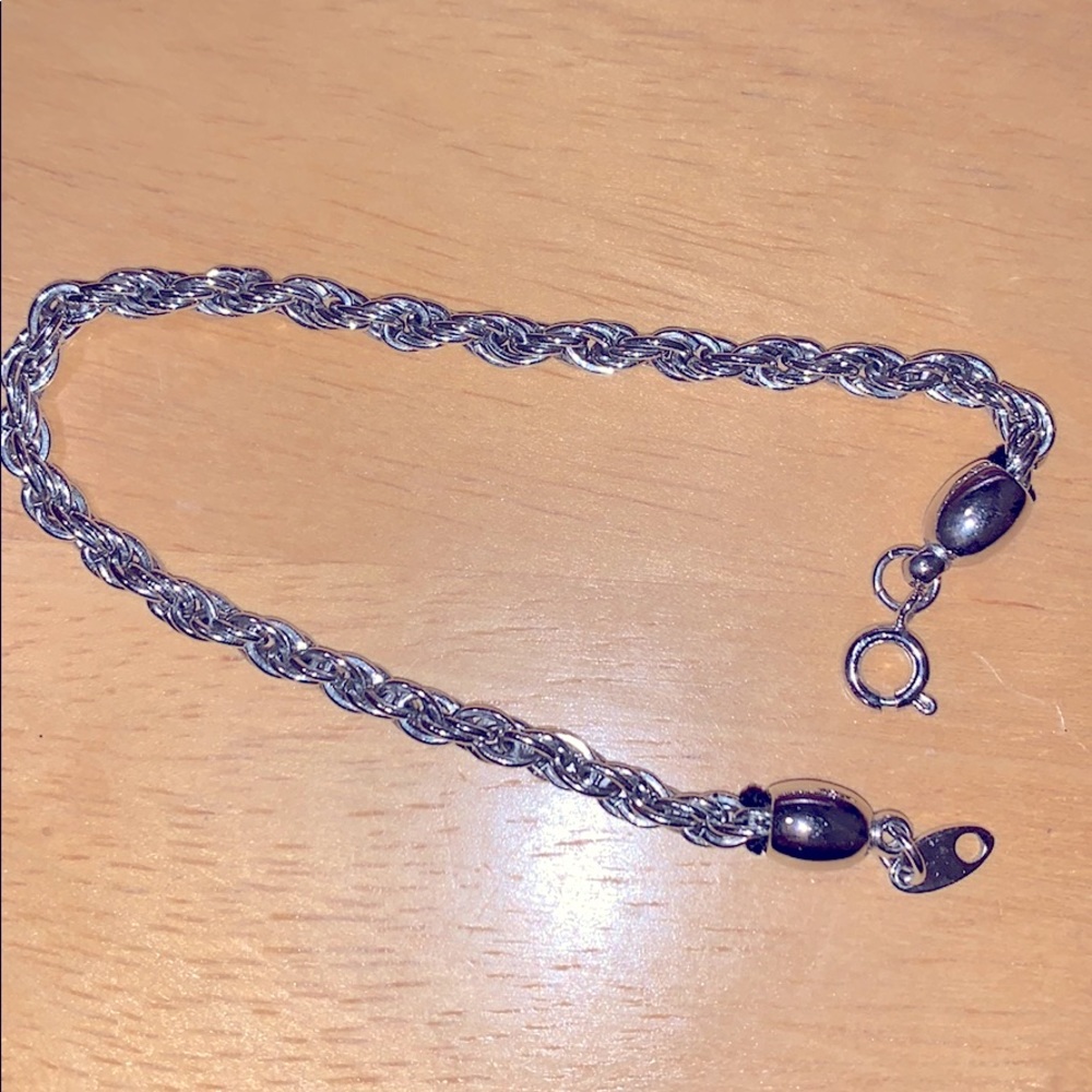 VINTAGE TRIFARI SILVER ROPE BRACELET